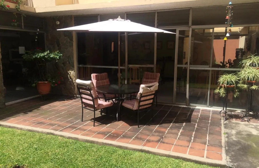 Hostal Los Lagos Inn-1